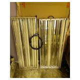 2 48 Inch By 18 Inch T5 Fluorescent Light