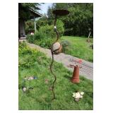 Bent Iron Garden Art Bird Feeder 6
