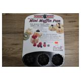 Mini Bundt Muffin Pan, New