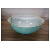 Pyrex Turquoise 024 Casserole With Dome Lidÿ