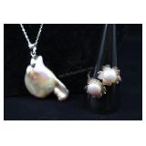 Cultured Pearl Pendant With Sterling Silver Neckla