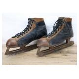 Vintage Brown & Black Leather Ice Skates
