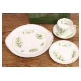 Royal Albert Bone China Snowdrops "january" Lunche