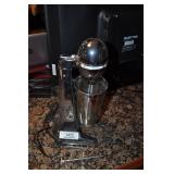 Hamilton Beach Chrome Blender.