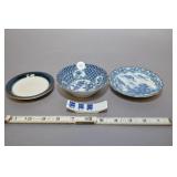 Assorted 4 Piece Blue And White Dishes