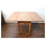 Primitive Farmhouse Drop-leaf Table, 40x45x29"t