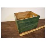 Green Folding Crate, 16"l, Medo-land Creamery