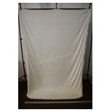 White Chenille Blanket, Twin 39x75"
