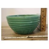 Ringware Pottery Green 9.5" Mixing Bowl, Usa 90-8