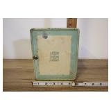 Safetee Razor Shaving Cabinet, 6x7.5"t