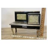Vtg Electric Metal Ware Corp Minature Stove 1930