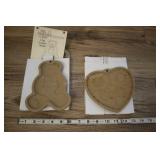 2 Pampered Chef Cookie Molds, Bear & Heart.