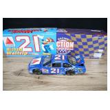 Michael Waltrip, #21 Woody Woodpecker,