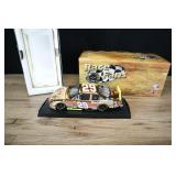 Kevin Harvick, #29 Gm/ Looney Tunes.