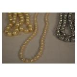 5 Pearl Fashion Necklaces