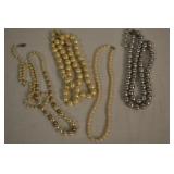 5 Pearl Fashion Necklaces
