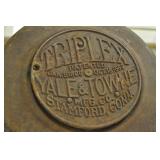 Triplex 1.5 Ton Chain Hoist Antique Gears Work