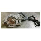 Skilsaw Worm Drive Circular Saw