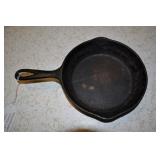 Cast Iron Skillet 8" Marked Wagner