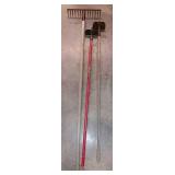 2 Hoes And A Rake :)