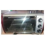 Emerson Red & Grey Toaster Oven 18.5 X 12 Inches