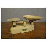 Vintage Harper Scale 10x5 Inches