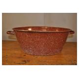 Enameled Metal Wash Basin, 16.5x7 Inches.