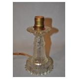 Vintage Crystal Art Deco Glass Boudoir Lamp. 8