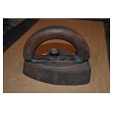 Antique Sad Iron Size 1, Detachable Wood Handle