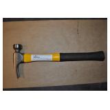 Valley 21 Oz Framming Hammer Fiberglass Handle Valley 21 Oz Framming Hammer Fiberglass Handle