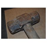 8 Lb Sledge Hammer With 18.5" Wood Handle 8 Lb Sledge Hammer With 18.5" Wood Handle