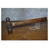 Wood Handled Ball Peen Hammer 10.5" Light