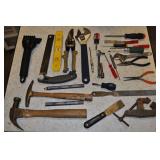 Assortd Tools - Claw Hammer Tack Hammer Level Misc