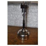 Coleman C Q Quick Lite Lantern No. 1115054 Coleman C Q Quick Lite Lantern No. 1115054