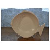 California Pottery Fish Serving Bowl California Pottery Fish Serving Bowl