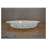 Pyrex Blue Snowflake Casserole Dish, 1 1/2 Qt