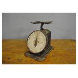 Columbia Family Scale, Vintage, Metal Columbia Family Scale, Vintage, Metal