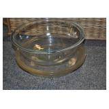 Pyrex Baking Dishes; One Mixing Bowl 2.5 Qt,