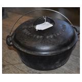 Griswold No 9 Tite Top Dutch Oven