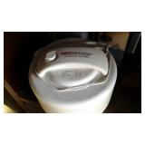 Nesco food dehydrator & jerky maker