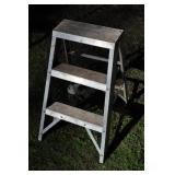 Small Metal Step Ladder, 2 Steps. 26"