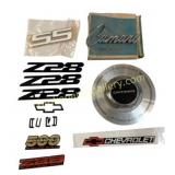 Chevrolet Camaro Emblems and Caps Lot