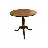 Wooden Tilt-top Table