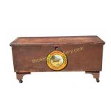 Wooden Ehrebscheibe Blanket Chest