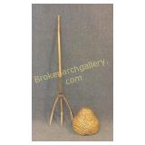 1 Piece Hay Fork & Bee Skept