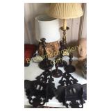 8 Assorted Decorative Items