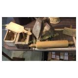 7 Pieces Country Items