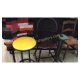 3 Chairs, Small Stand