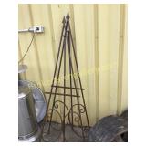 2 Vintage Iron Esels
