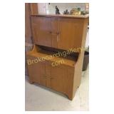 Diminutive Dry Sink in Original Grain Paint